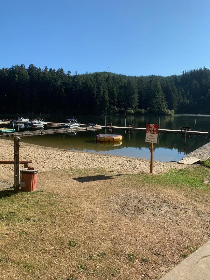 Mercer Lake Resort And Beach 弗洛伦斯 外观 照片