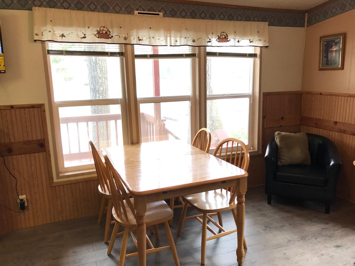 Mercer Lake Resort And Beach 弗洛伦斯 外观 照片