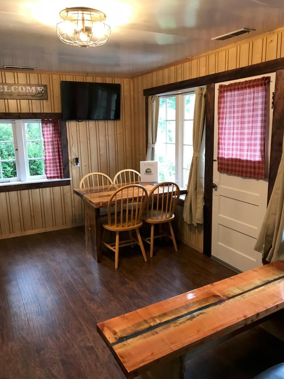 Mercer Lake Resort And Beach 弗洛伦斯 外观 照片